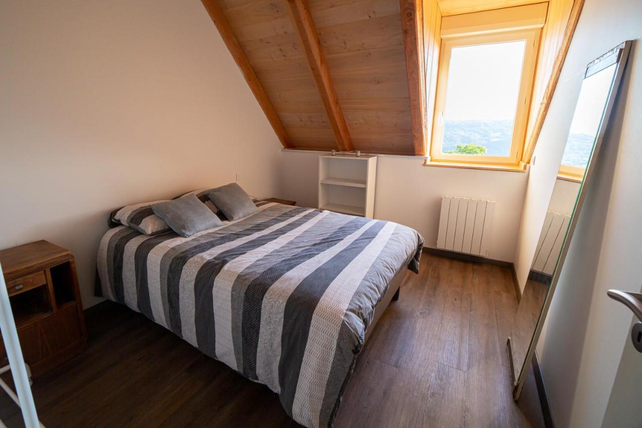 Appartement Charmant A Saint Come D'Olt Vue Montagne 80 M² Balconc Exterior photo